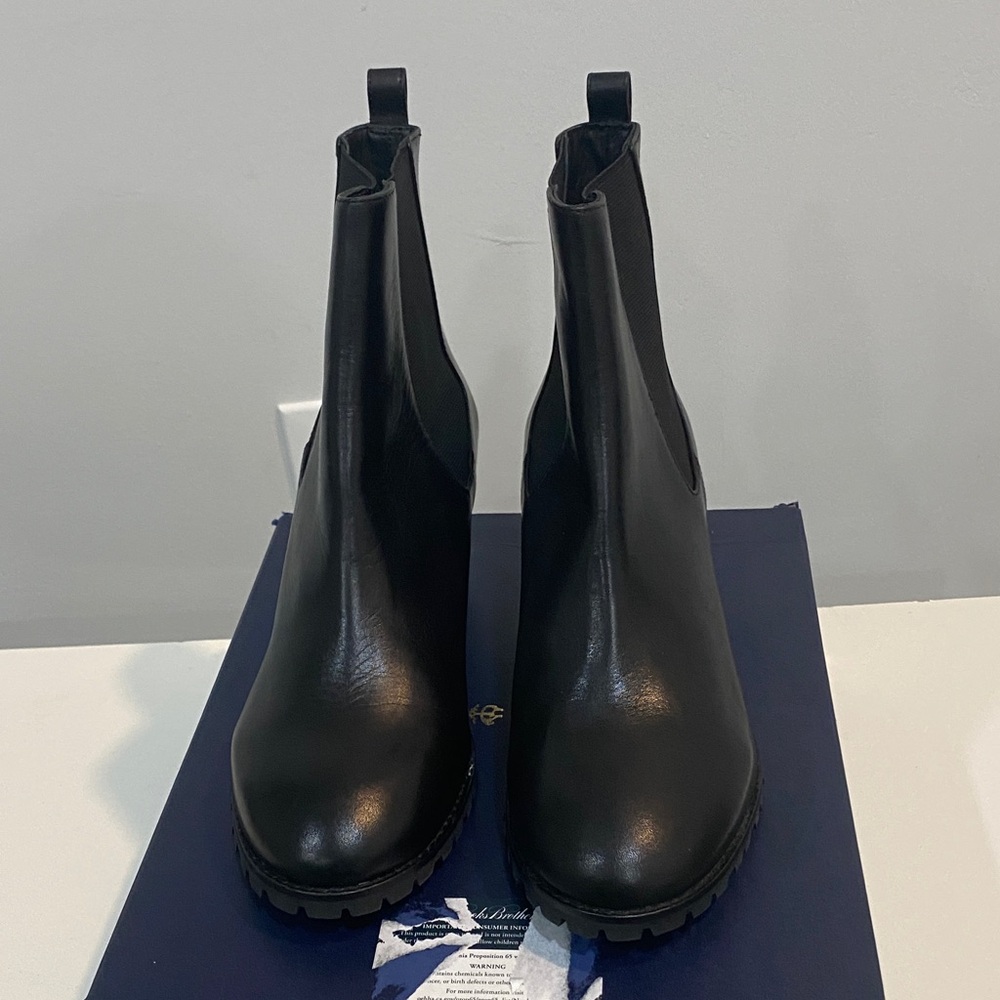 Brooks Brothers Black Ankle Booties